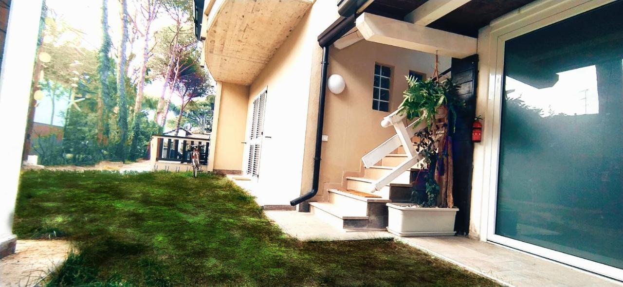 Leo'S Villa Milano Marittima Esterno foto